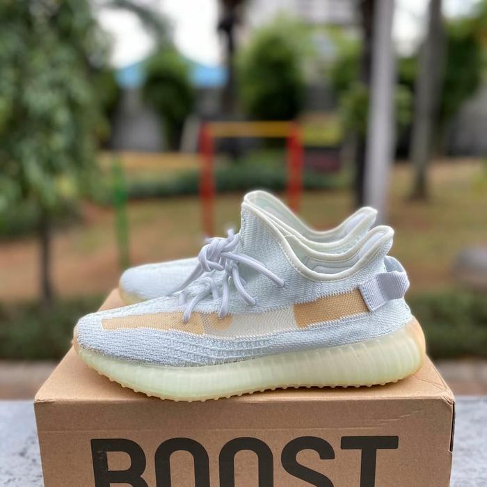Adidas Yeezy Boost 350 v2 HyperSpace Original