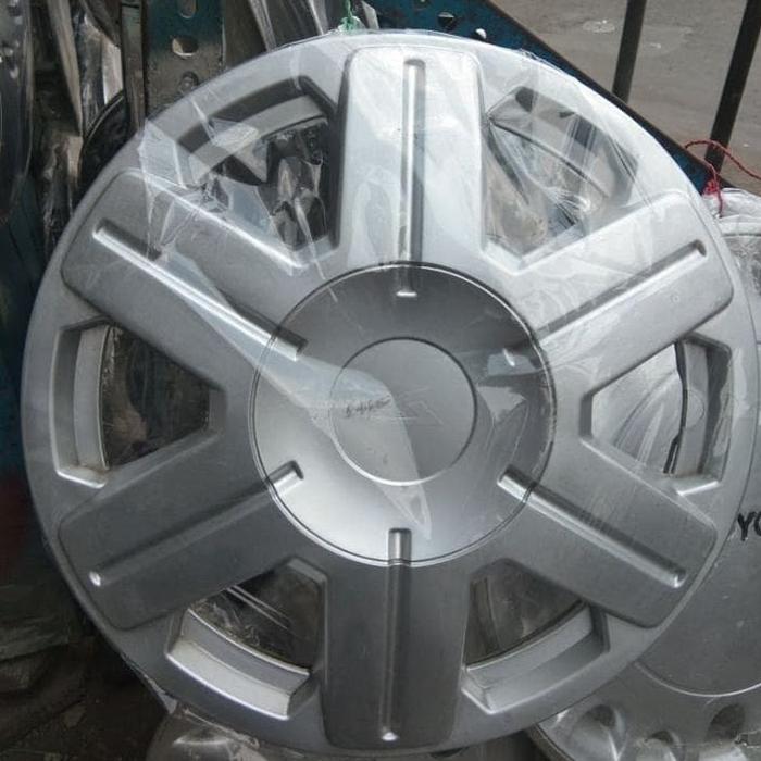 Dop velg original Xenia r 13 in 2010