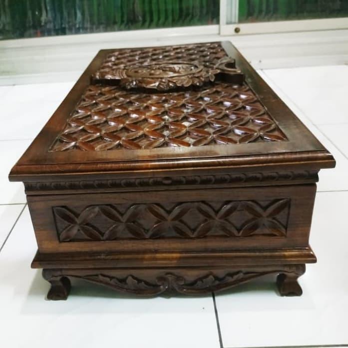 Kotak Pusaka Keris Logo Kasunanan Kayu Jati