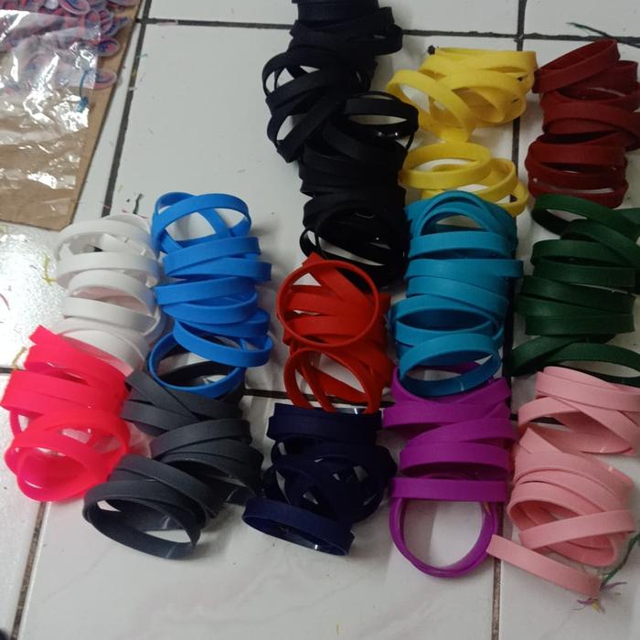 Gelang rubber polos