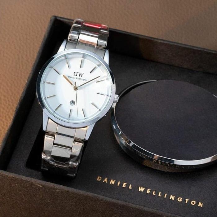 jam tangan daniel walington