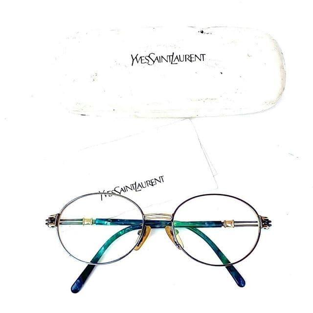 Authentic YSL frame Preloved
