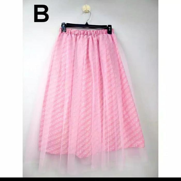 Rok tutu batik