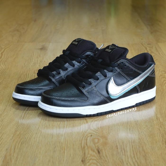 Diamond Supply Co x Nike Nike SB Dunk Low Black Diamond