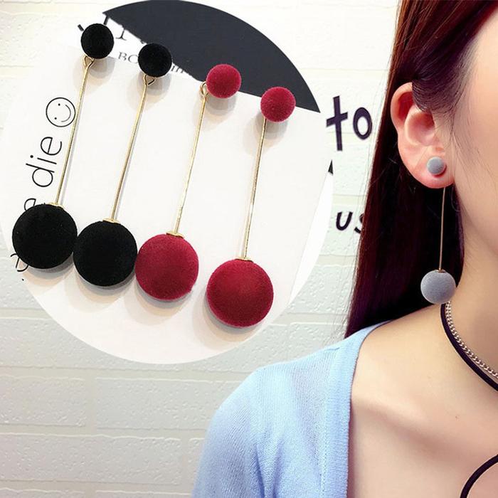 Anting Gantung Panjang Model Bola Bulat untuk Wanita