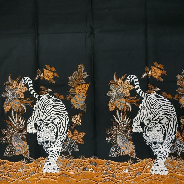 Kain Batik solo motif macan kembar putih