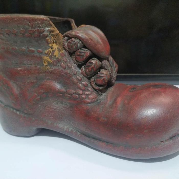 Pajangan sepatu Barang Antik