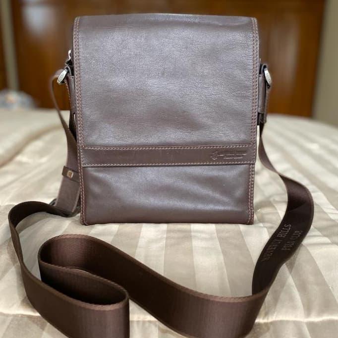 [PRELOVED BRANDED BAG] Beverly Hills By Polo Club Leather Messenger
