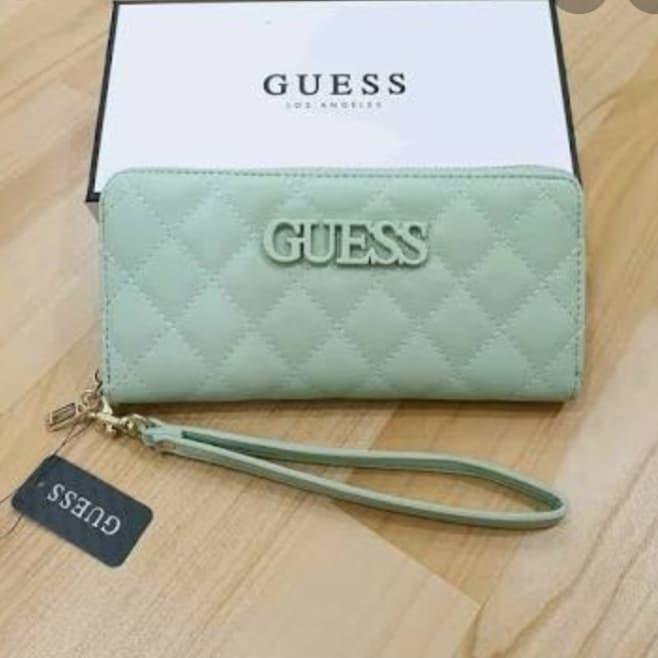 dompet guess