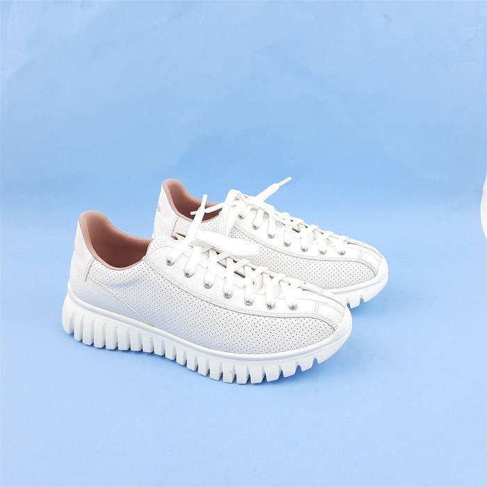 SEPATU SNEAKERS WANITA COLETTE ZB.09 (36-40)