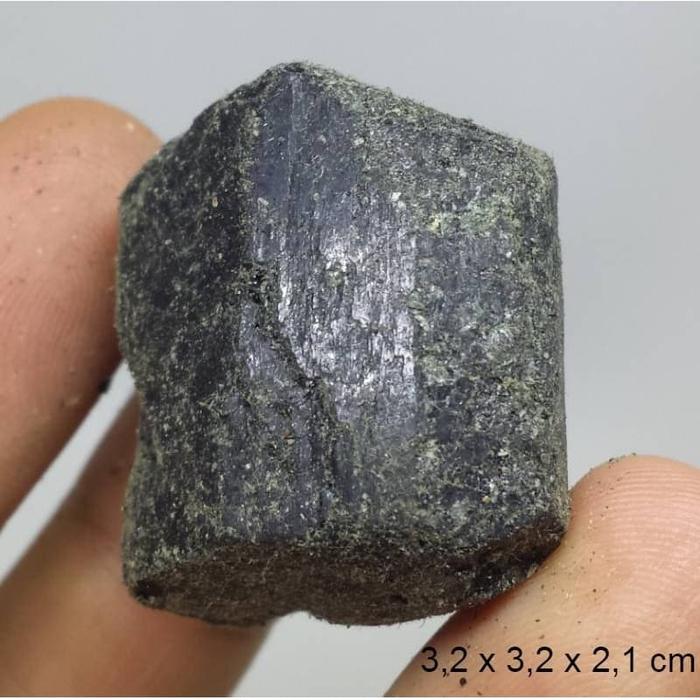 Black Tourmaline Rough Kode 29