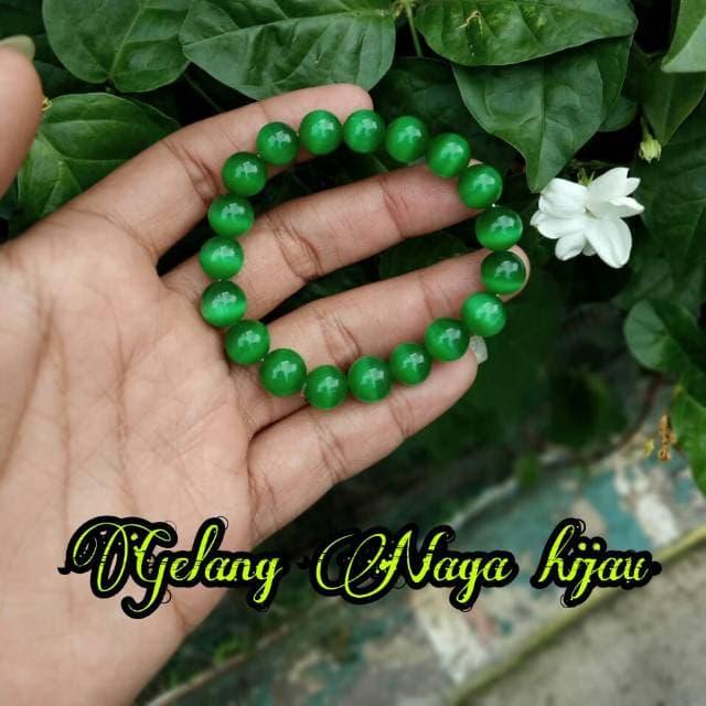 GELANG BERKHODAM NAGA HIJAU