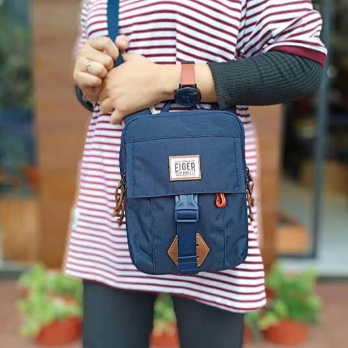 Tas slempang Eiger sender travel pouch pria wanita outdoor