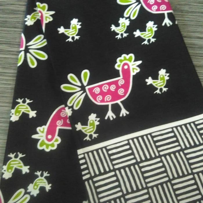 Kain batik motif karakter ayam/ Kain batik lucu / Kain batik murah