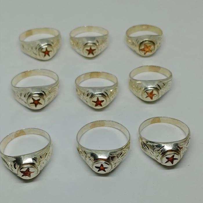 Cincin Bintang Hiriz Imam Jawad as