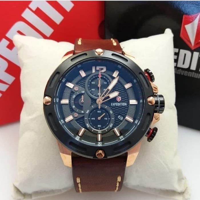 Expedition 6780 Man