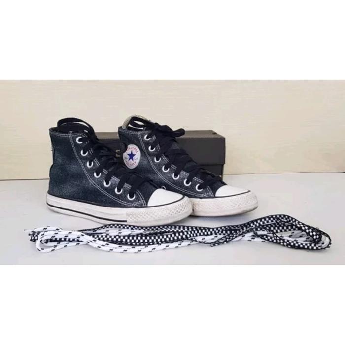 Sepatu - Converse - USA - Size 34 sd 35- Original 100 % - Bekas- Hitam