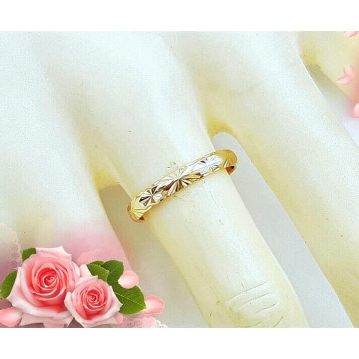 cincin xuping batu zircon putih , perhiasan xuping lapis emas 18k