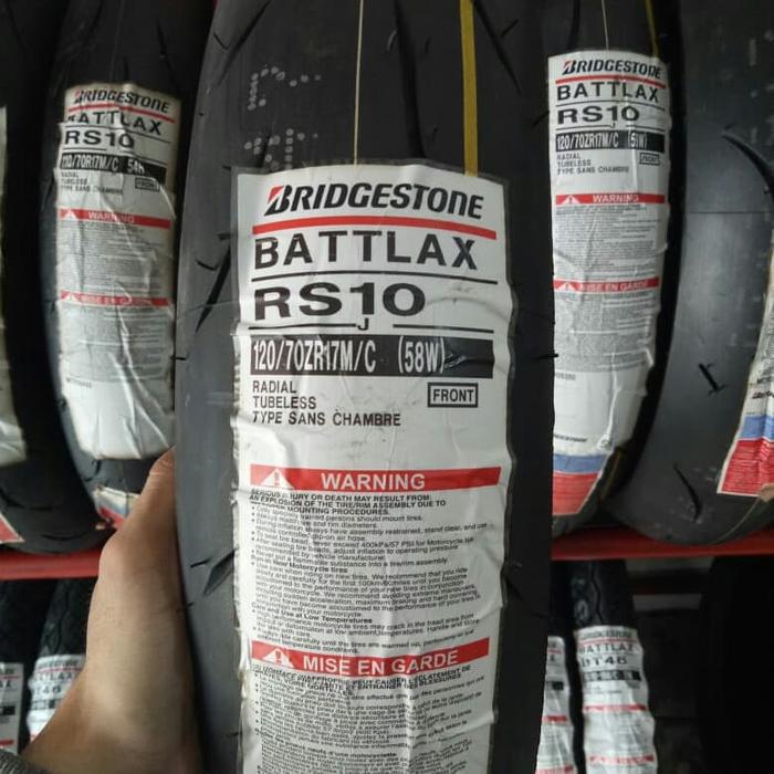 BAN LUAR BATTLAX UKURAN 120/70-17 TUBELESS RS -10