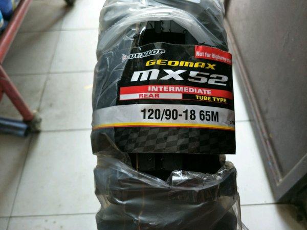 ban dunlop 120 90 18 MX52 Geomax