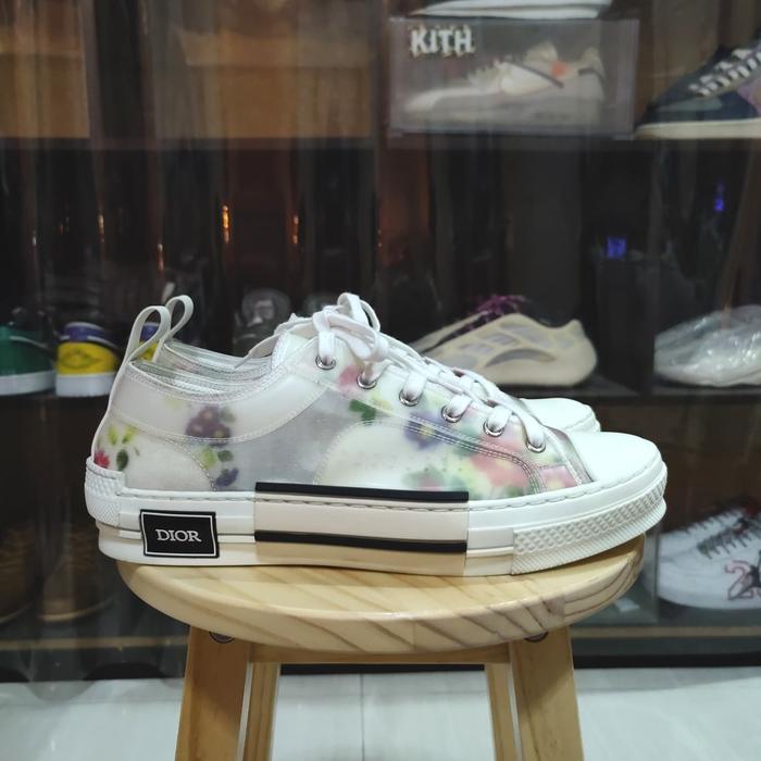 Sepatu Dior B23 Low Flower