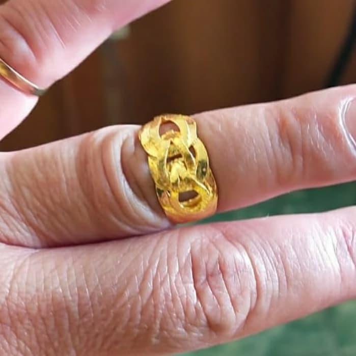 Cincin asli Mas LM 24K Kadar 999,9%.