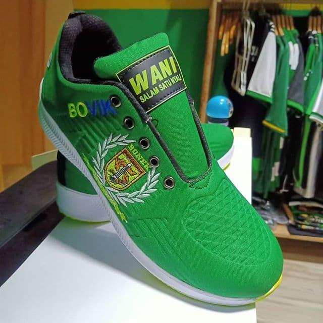 Sepatu bovik Bonek viking hijau