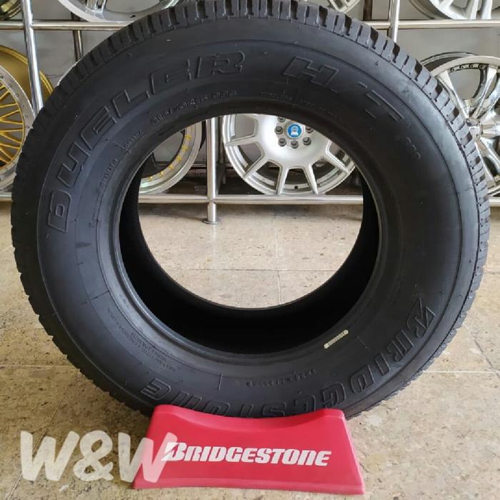 Ban Bridgestone D689 215/70 R15 / 215 70 15