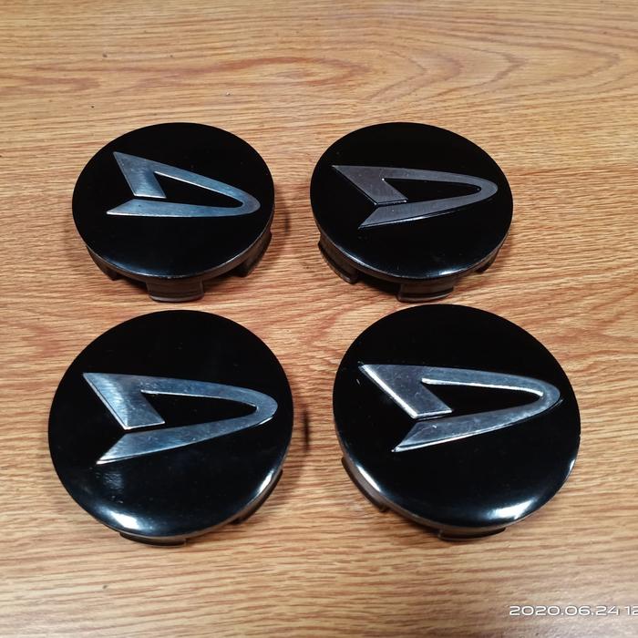 Dop velg hitam Daihatsu xenia Sporty