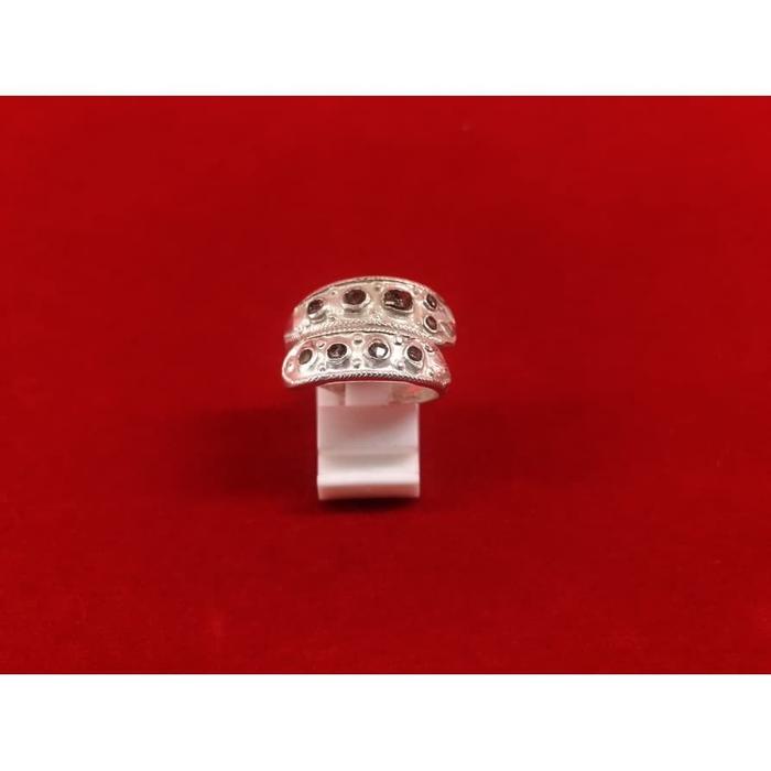 Cincin Ulan Ulan Motif Kuno Batu Intan