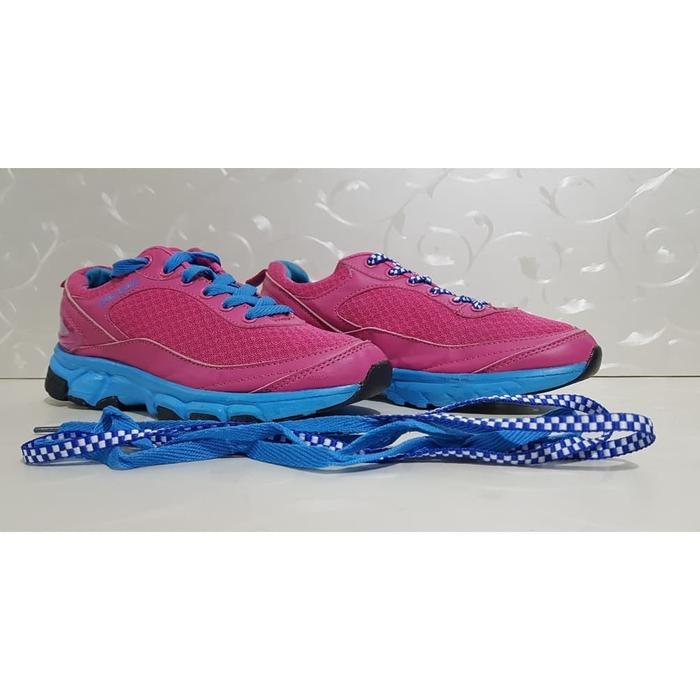 Sepatu - Miso Zium China Size 37 SD 37.5 SD 38 Original 100% Bekas S