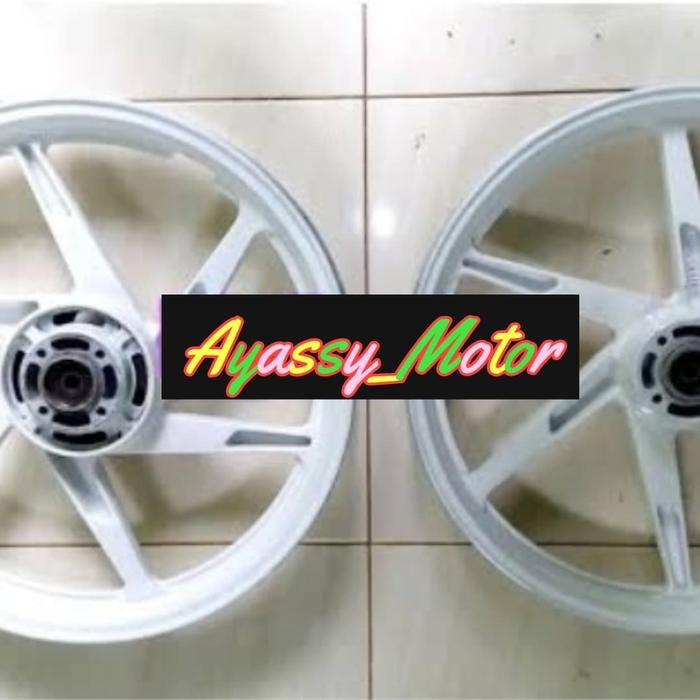 VELG RACING SATRIA HIU/SATRIA 2TAK Plus PAKETAN CAKRAM.