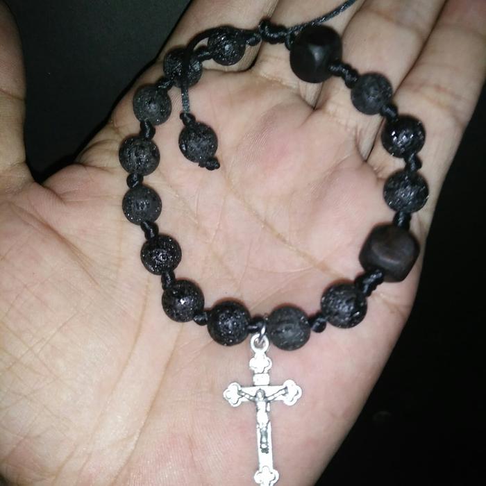 Gelang Rosario Batu Lava