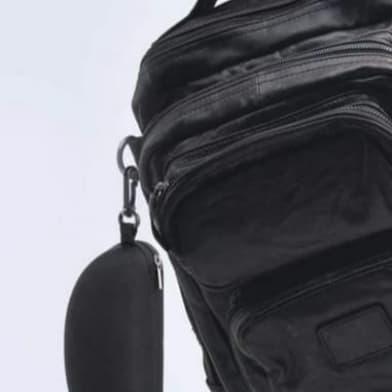 box, kotak,tas,kacamata sunglasses gantung resleting