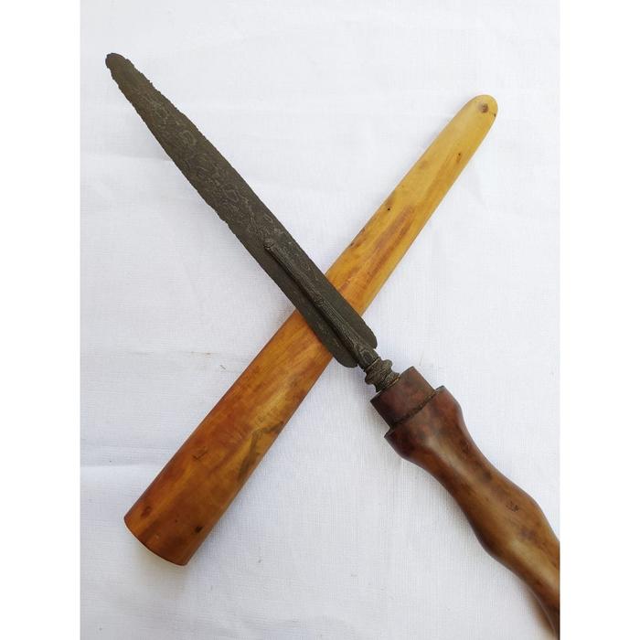 Tombak Sapit Abon Mataram