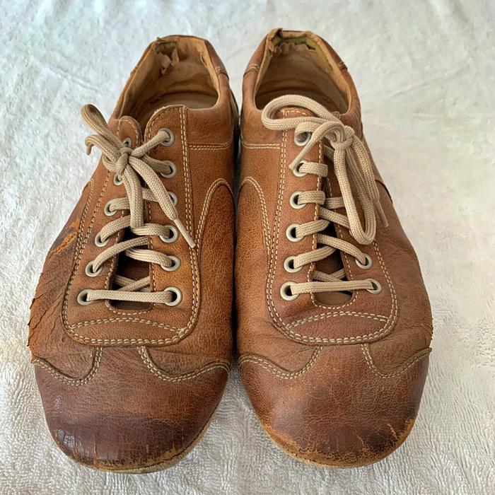 PRADA CAR SHOE (BROWN), bought in The USA