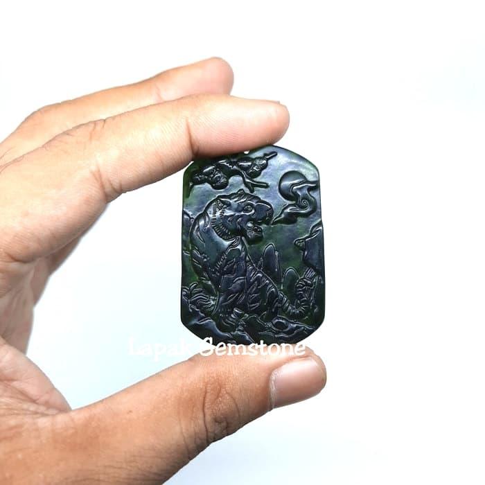 Liontin Black Jade Giok Hitam Asli Motif Macan