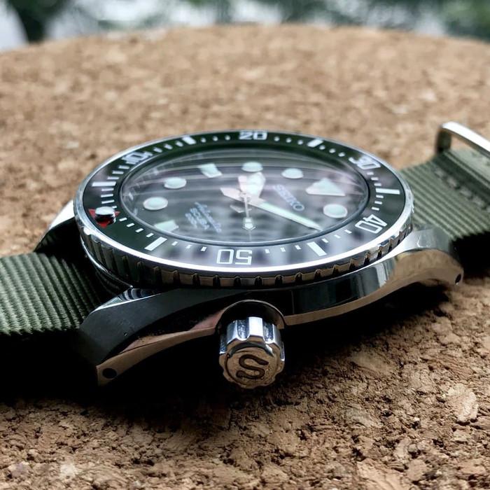 DLW Ceramic Insert Sumo Red Tri Seiko Sumo Series (6R15-00G0)
