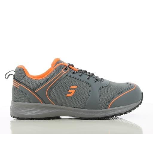 Sepatu safety joger BALTO