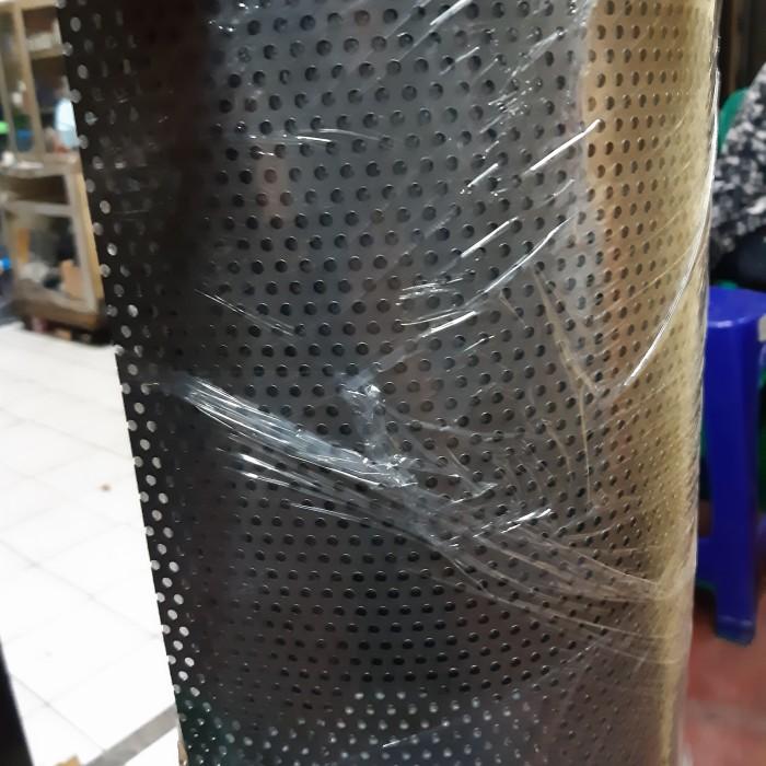 plat besi lembaran lubang 12mm tebal 0.8mm 122x244cm