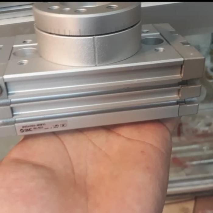 Rotary actuator SMC rotary table MSQA10A